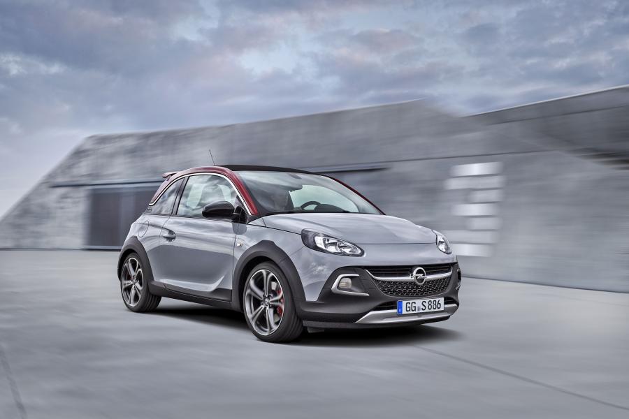  Opel Adam Rocks S 2015 года  (фото 1 из 13)